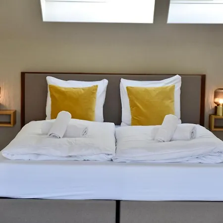 Hofje Maas 3*